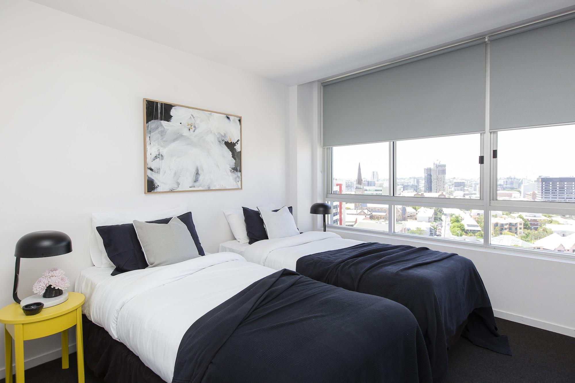 Ridge 3* Brisbane